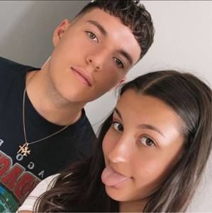 Meet your Posher, Blake